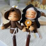 Mini-santinhos em biscuit